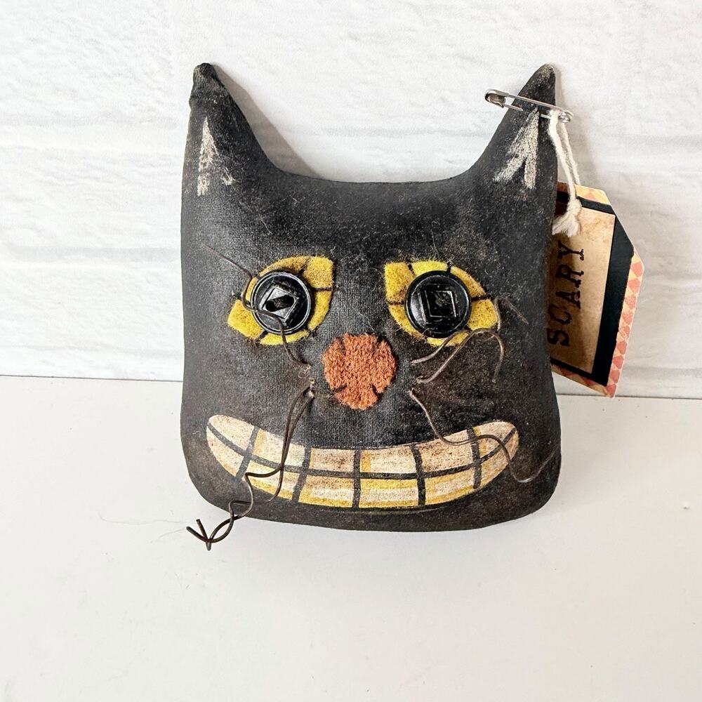 Vintage Primitive Handmade Hand Painted Canvas Black Cat Decor Small 4"